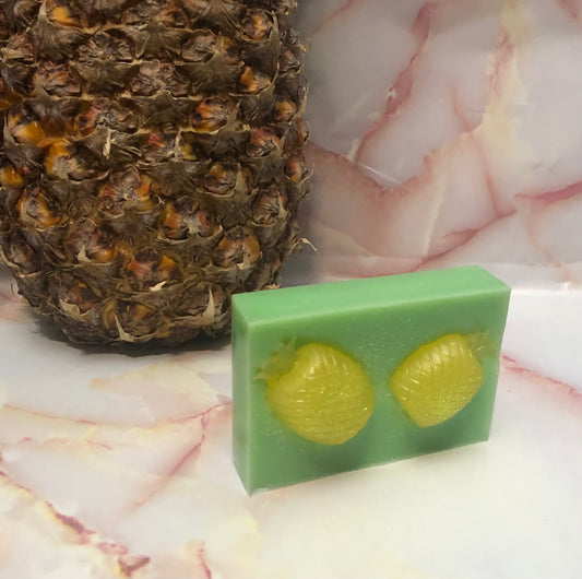 Pineapple Paradise Bar